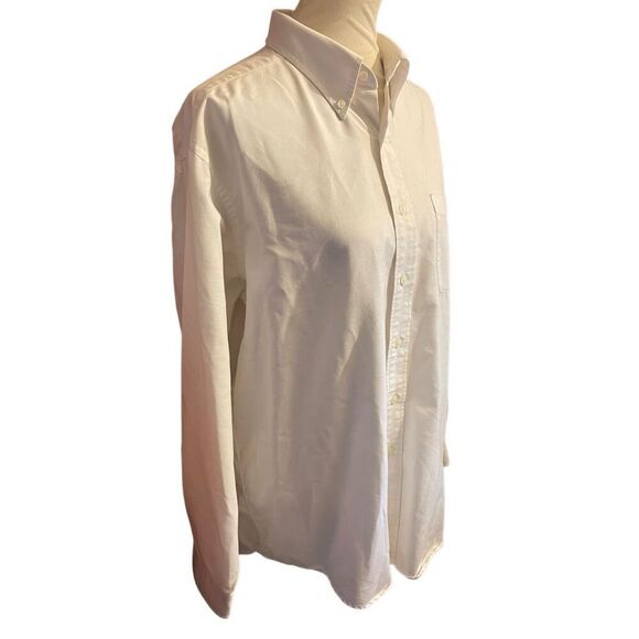 LL Bean White Shirt X-Large 17–35 | Cotton Blend Button-Up with Long Back Hem - Picture 5 of 9